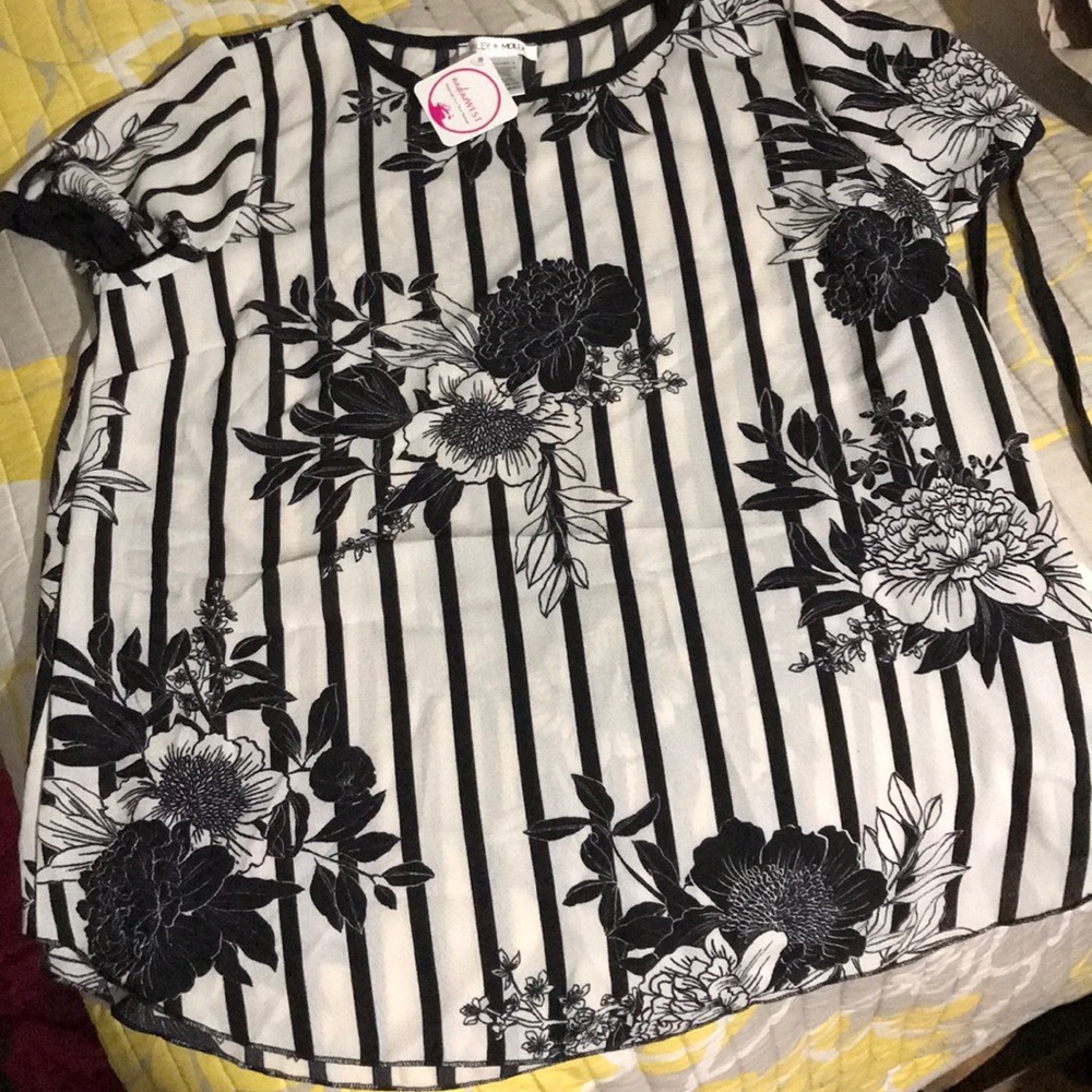 Miley + Molly striped floral blouse size M